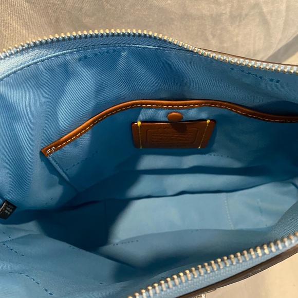 Coach Chaise Pebbled Blue Crossbody Bag - Picture 4 of 11